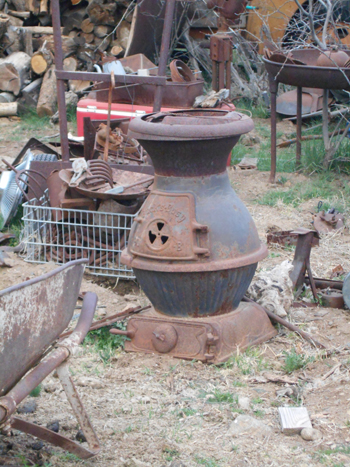 Old Wood, Relics, and Rusty Stuff, Western collectibles
